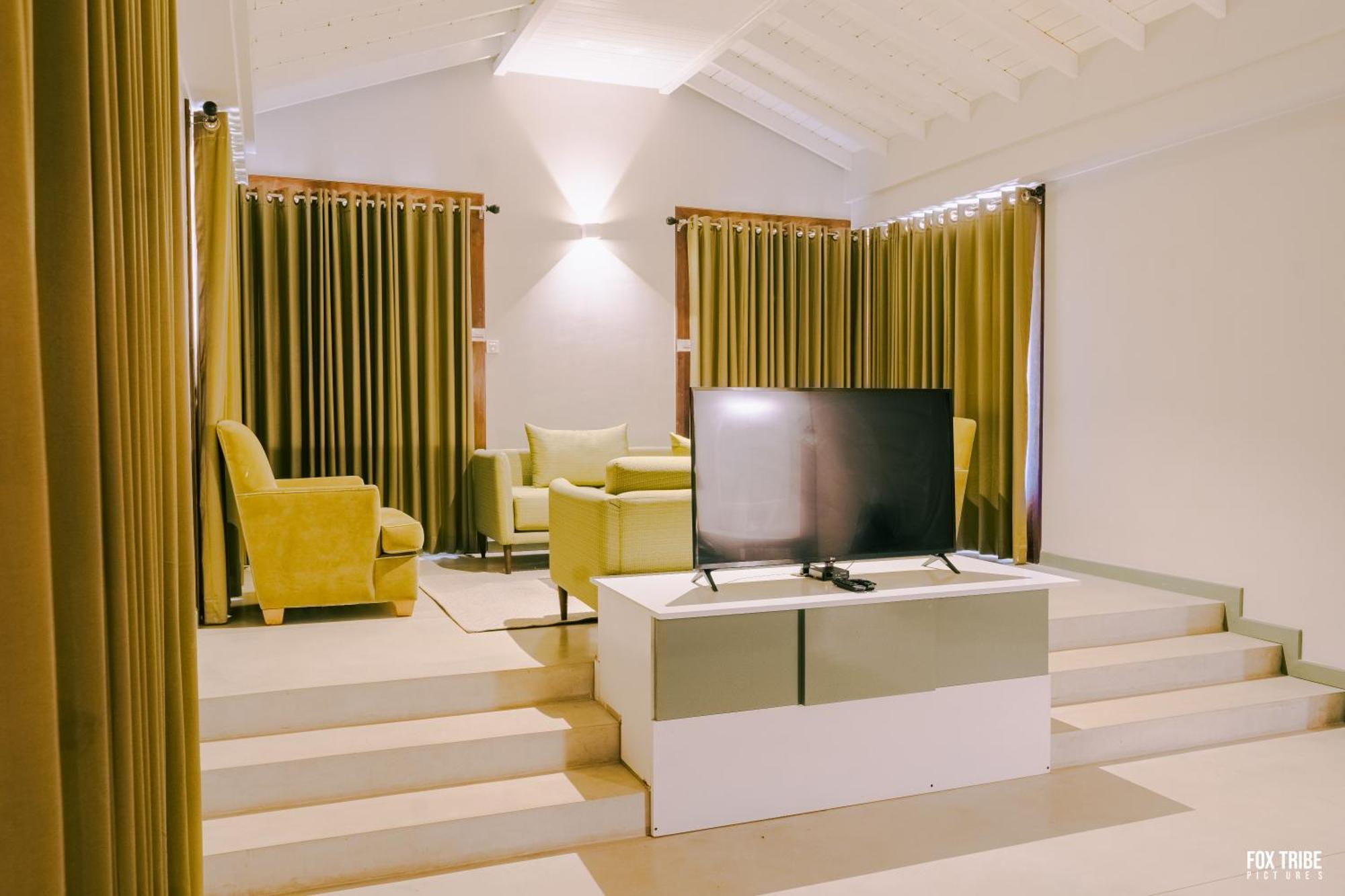Hotel Earl'S Regent Negombo Esterno foto